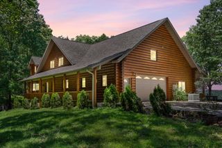37 Wild Horse Lane, Galena, MO 65656