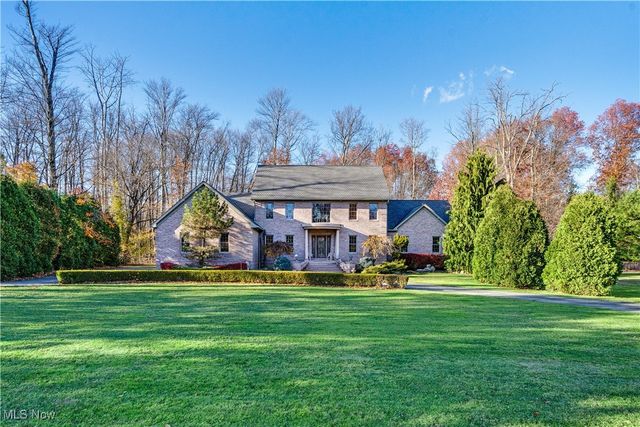 4000 Shields Road, Canfield, OH 44406