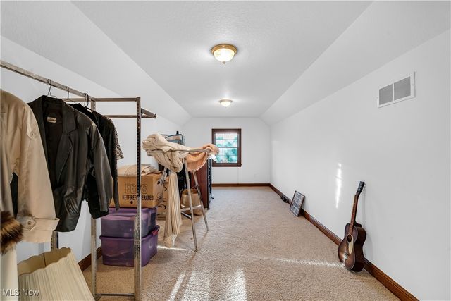 4000 Shields Road, Canfield, OH 44406