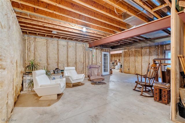 4000 Shields Road, Canfield, OH 44406