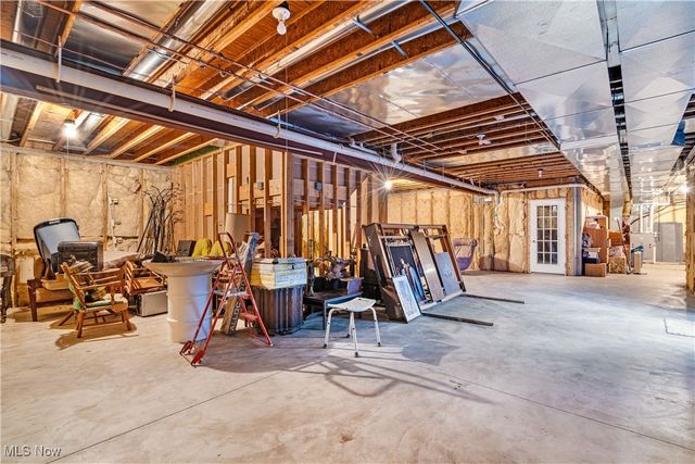 4000 Shields Road, Canfield, OH 44406