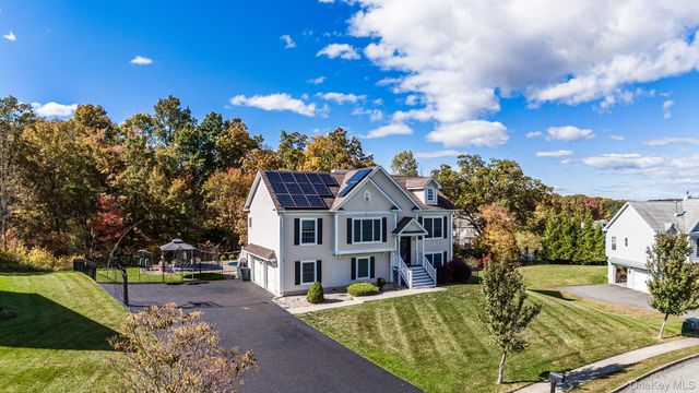 5 Deangelis Drive, Monroe, NY 10950