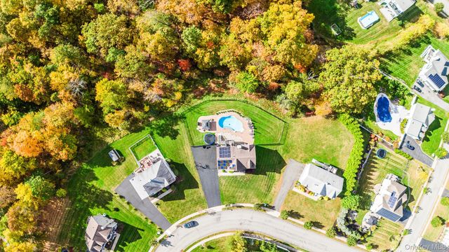 5 Deangelis Drive, Monroe, NY 10950