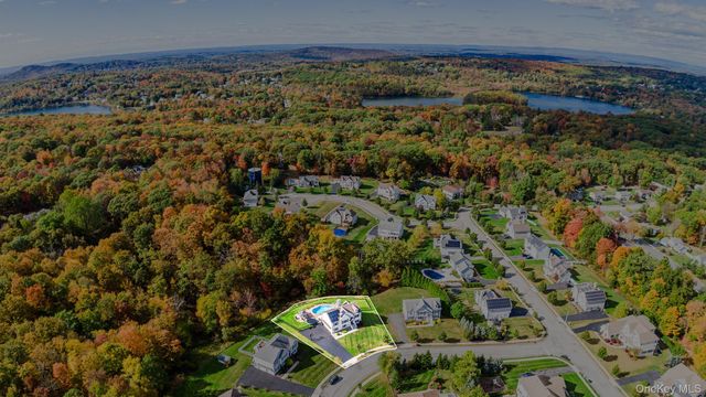 5 Deangelis Drive, Monroe, NY 10950