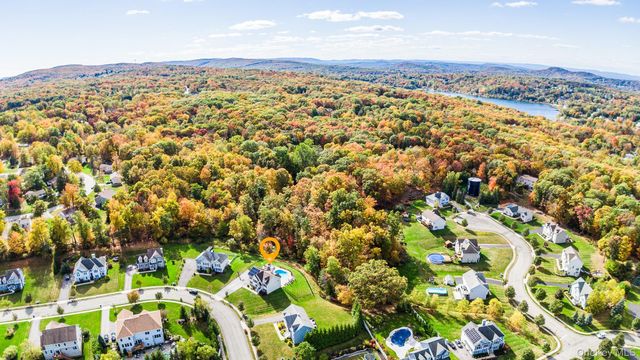 5 Deangelis Drive, Monroe, NY 10950