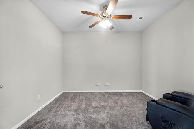 5718 Oakhurst Trail, Pasadena, TX 77505