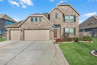 5718 Oakhurst Trail, Pasadena, TX 77505