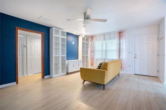 730 E LOWELL STREET, Lakeland, FL 33805