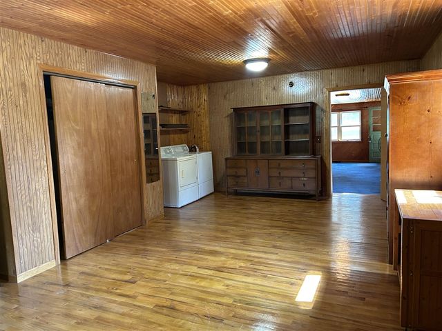 4790 S Greenville Road, Greenville, MI 48838