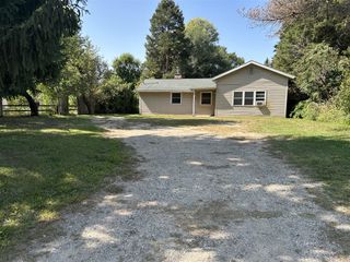 4790 S Greenville Road, Greenville, MI 48838