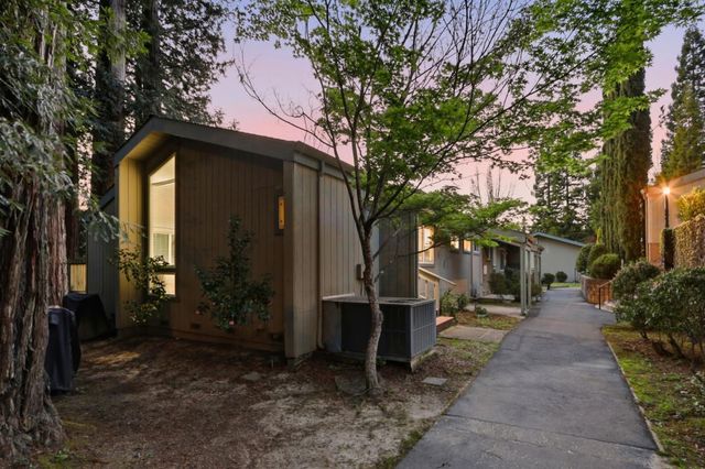 279 Anchor Court, Boulder Creek, CA 95006