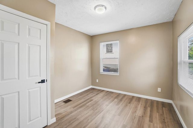312 E Maplewood Avenue 312 E Maplewood Avenue, Dayton, OH 45405