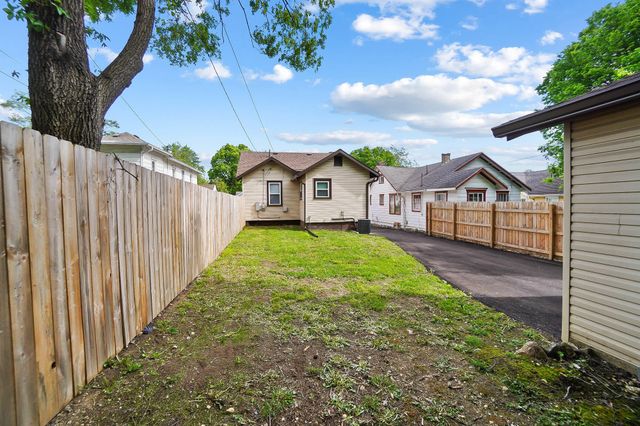 312 E Maplewood Avenue 312 E Maplewood Avenue, Dayton, OH 45405