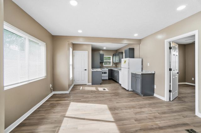 312 E Maplewood Avenue 312 E Maplewood Avenue, Dayton, OH 45405