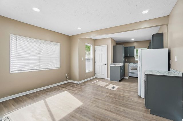 312 E Maplewood Avenue 312 E Maplewood Avenue, Dayton, OH 45405