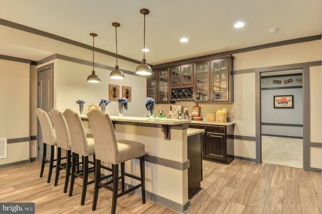 17905 QUEEN ANNE RD, Upper Marlboro, MD 20774