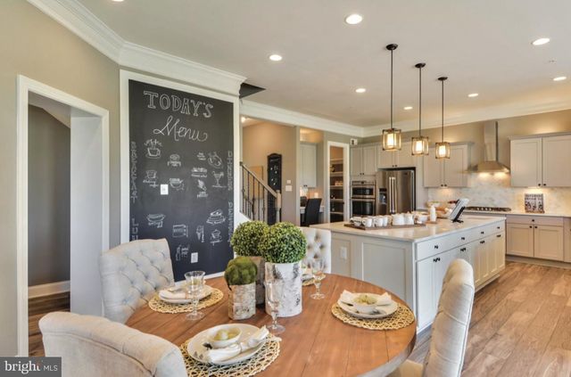 17905 QUEEN ANNE RD, Upper Marlboro, MD 20774