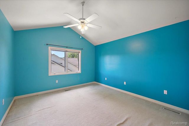 4417 Island View Drive, Waterford Charter Township, MI 48328