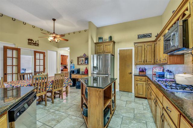 2020 Houston Road, Burleson, TX 76028