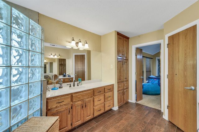2020 Houston Road, Burleson, TX 76028