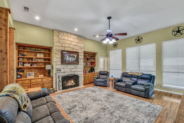 2020 Houston Road, Burleson, TX 76028