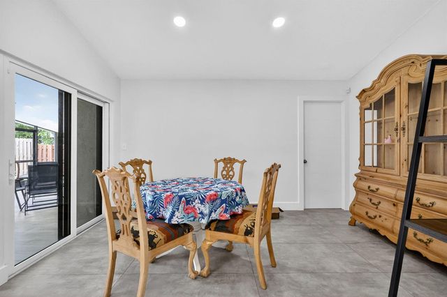 1230 NW 22nd Avenue, Delray Beach, FL 33445