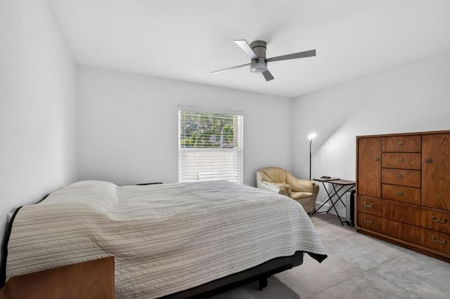 1230 NW 22nd Avenue, Delray Beach, FL 33445