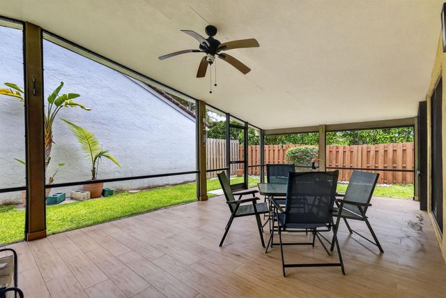 1230 NW 22nd Avenue, Delray Beach, FL 33445