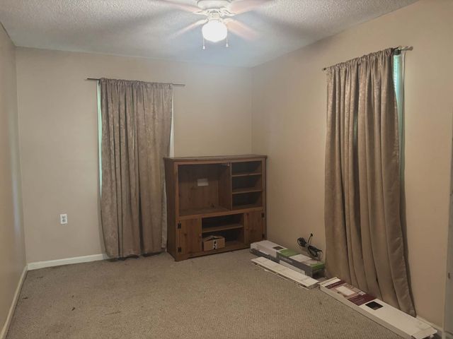519 Highway 48, S, Centerville, TN 37033