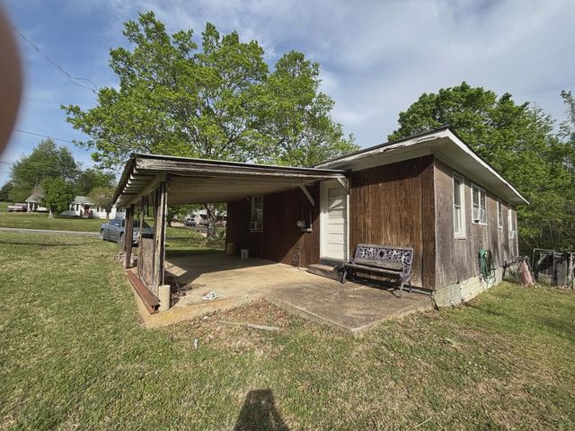 519 Highway 48, S, Centerville, TN 37033
