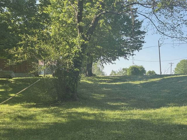 519 Highway 48, S, Centerville, TN 37033