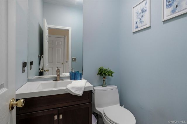 48 Windcrest Drive, Manorville, NY 11949