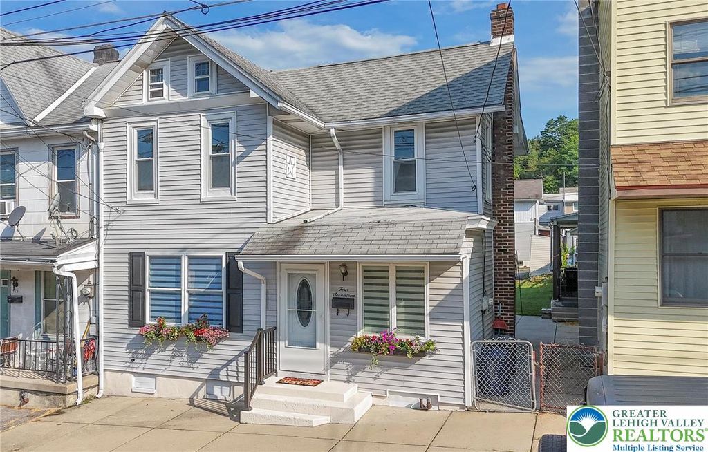 417 East Union Street, Tamaqua Boro, PA 18252