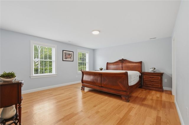 12 Hidden Hills Drive, Seekonk, MA 02771