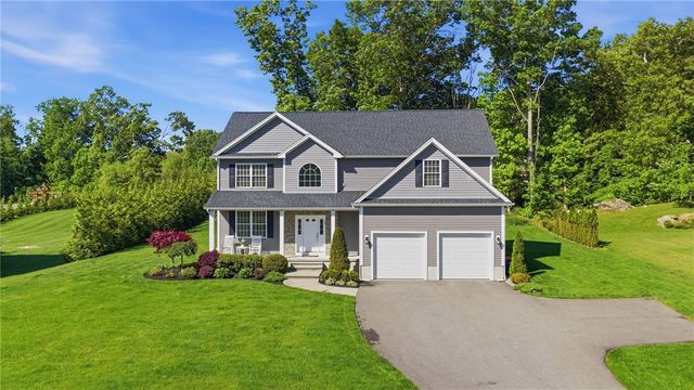 12 Hidden Hills Drive, Seekonk, MA 02771