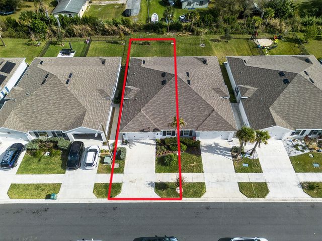 237 Raspberry Road, Fort Pierce, FL 34981