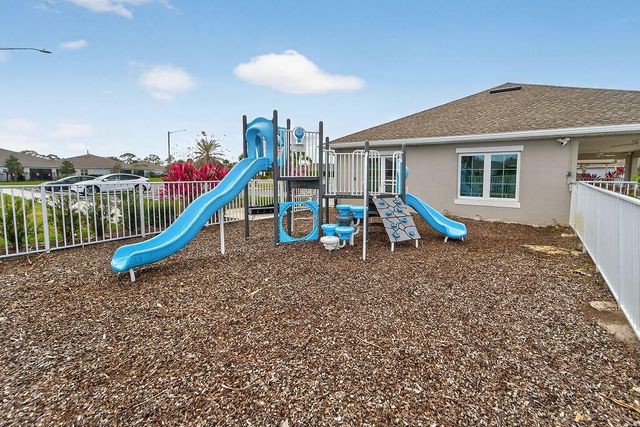 237 Raspberry Road, Fort Pierce, FL 34981