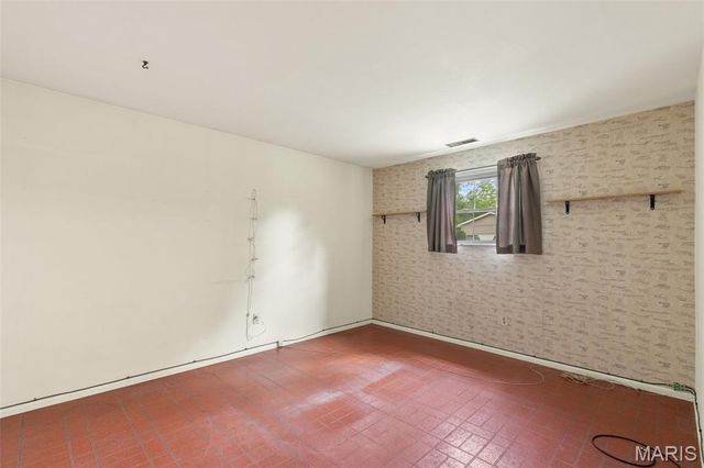 609 W Roosevelt Avenue, Union, MO 63084