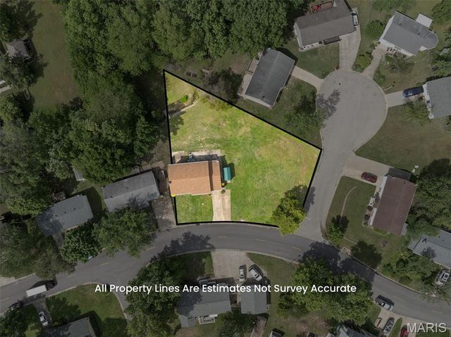 609 W Roosevelt Avenue, Union, MO 63084