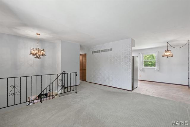 609 W Roosevelt Avenue, Union, MO 63084