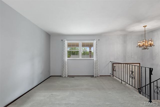 609 W Roosevelt Avenue, Union, MO 63084