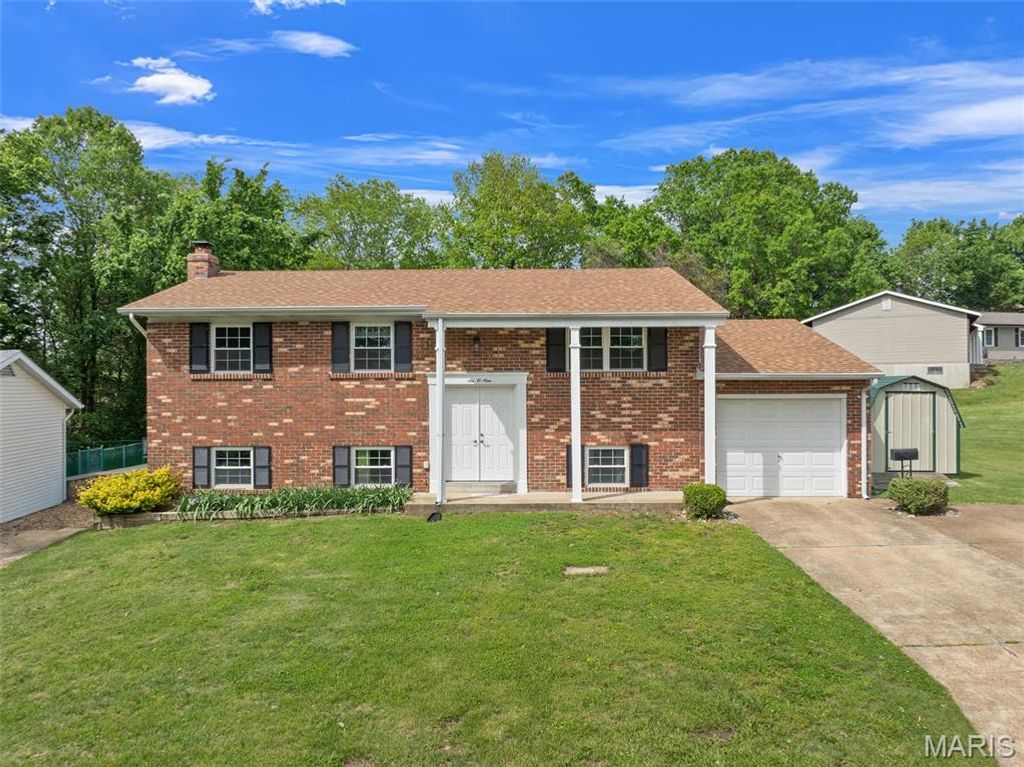 609 W Roosevelt Avenue, Union, MO 63084