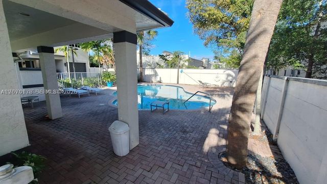 111 SE 7th Ave 0, Pompano Beach, FL 33060