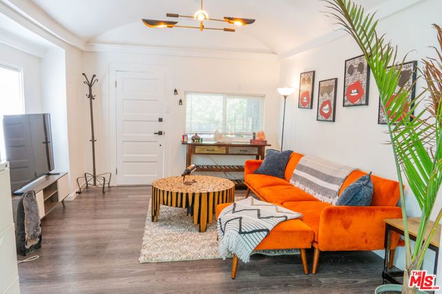 346 Laveta Ter A, Los Angeles, CA 90026