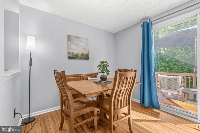 9179 FOREST BREEZE CT, Springfield, VA 22152