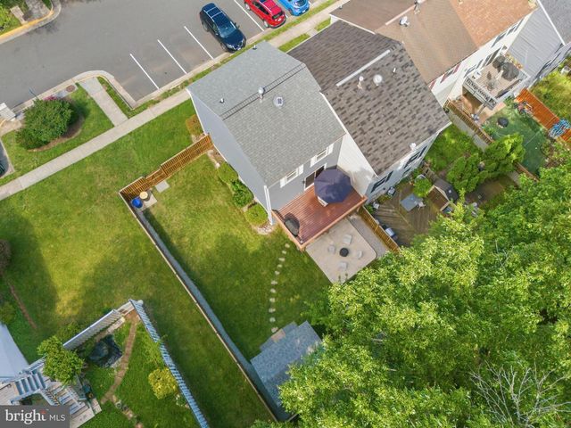 9179 FOREST BREEZE CT, Springfield, VA 22152