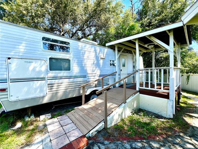 1021 WINDSONG CIRCLE, Apopka, FL 32703