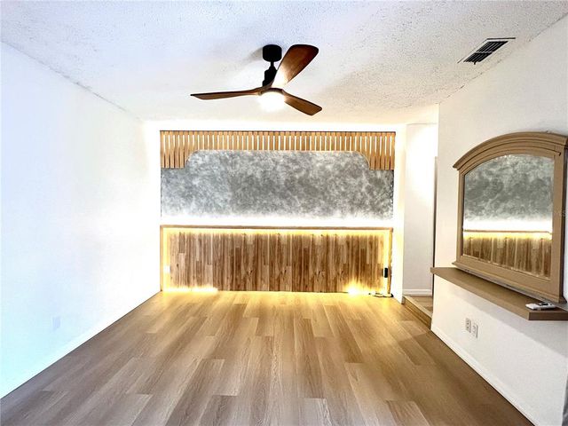 1021 WINDSONG CIRCLE, Apopka, FL 32703
