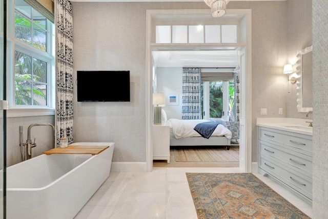 106 Micco Circle, Jupiter, FL 33458