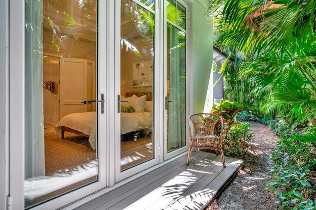 106 Micco Circle, Jupiter, FL 33458